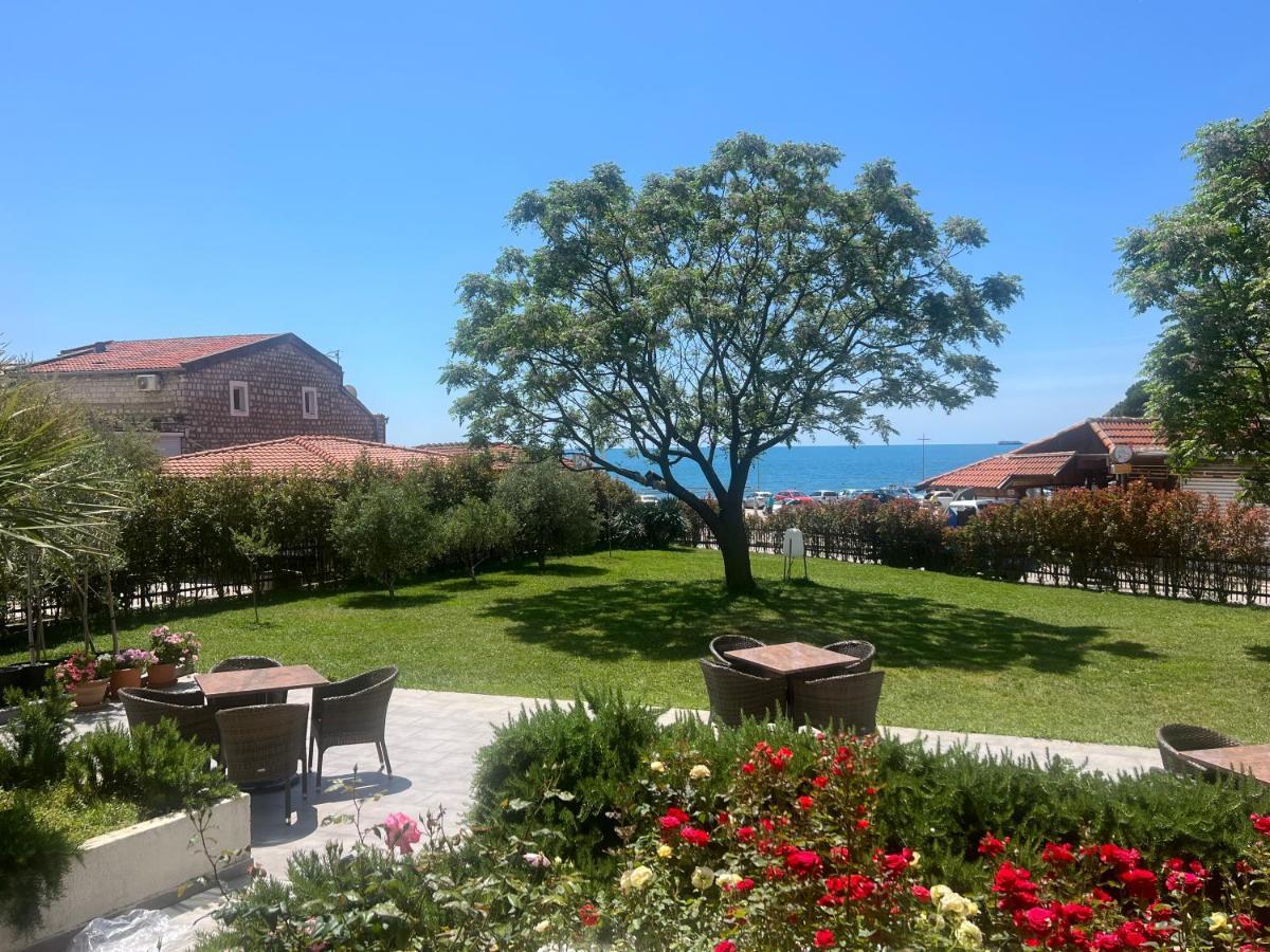 Hotel Sato Conference & Spa Resort ซูโตมอเร ภายนอก รูปภาพ